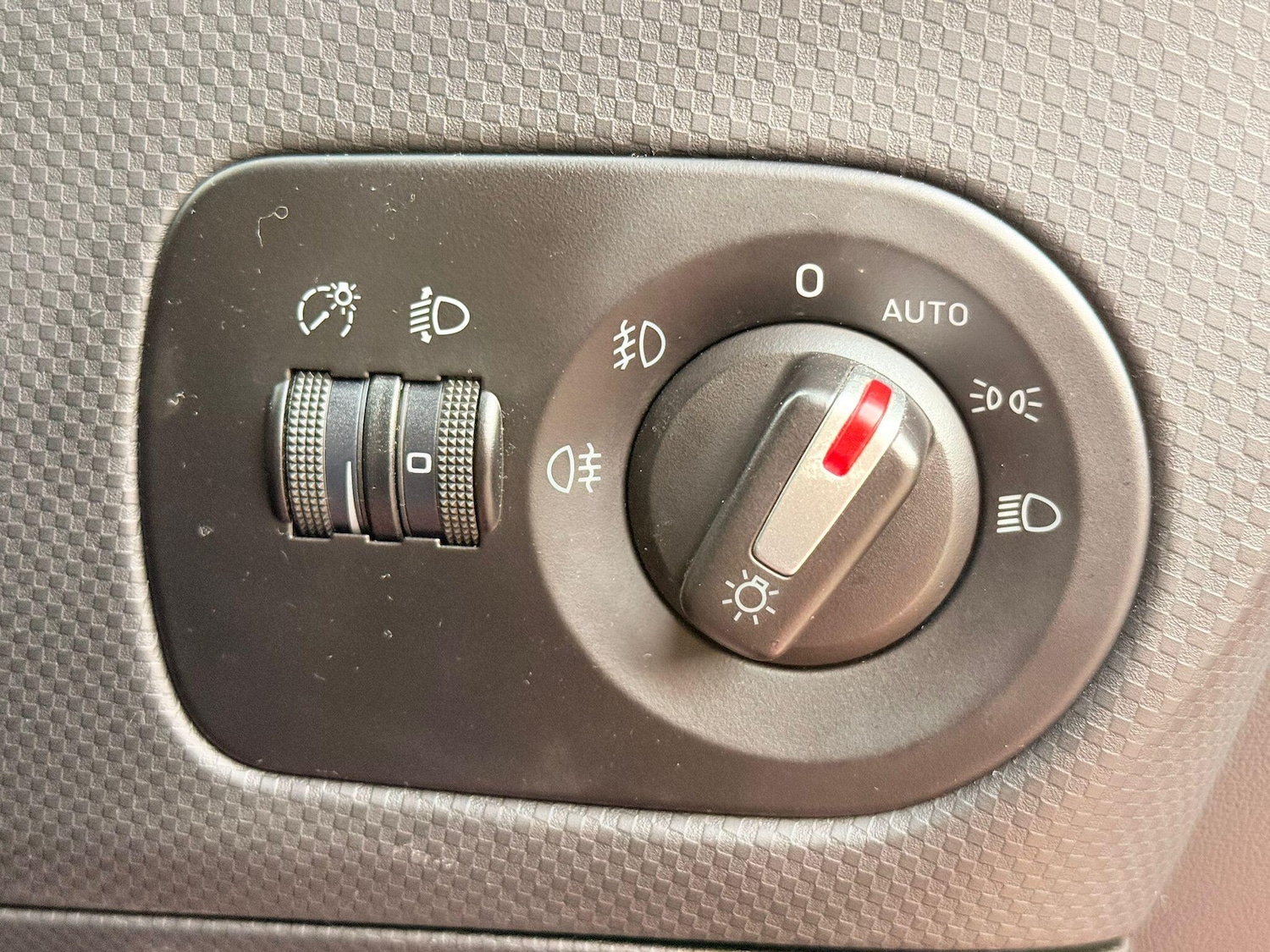 Used SEAT Leon 2012 for sale - 77970158: Photo 27