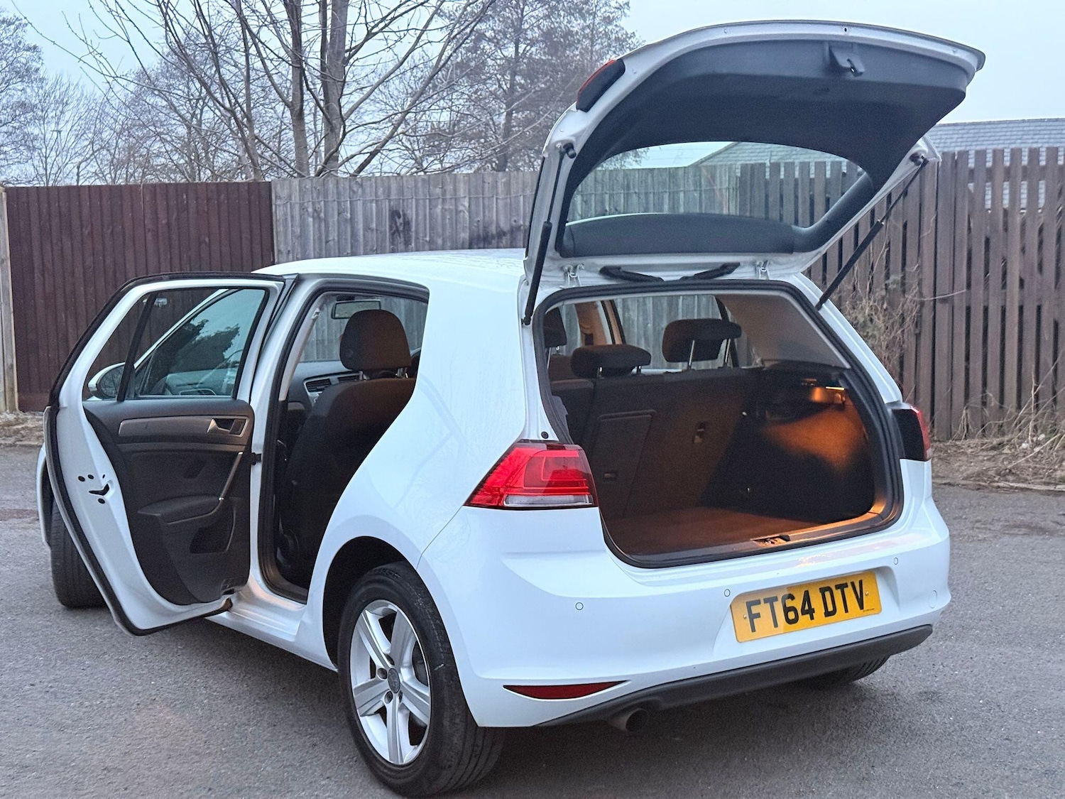 Used Volkswagen Golf for sale - 77808016: Photo 10