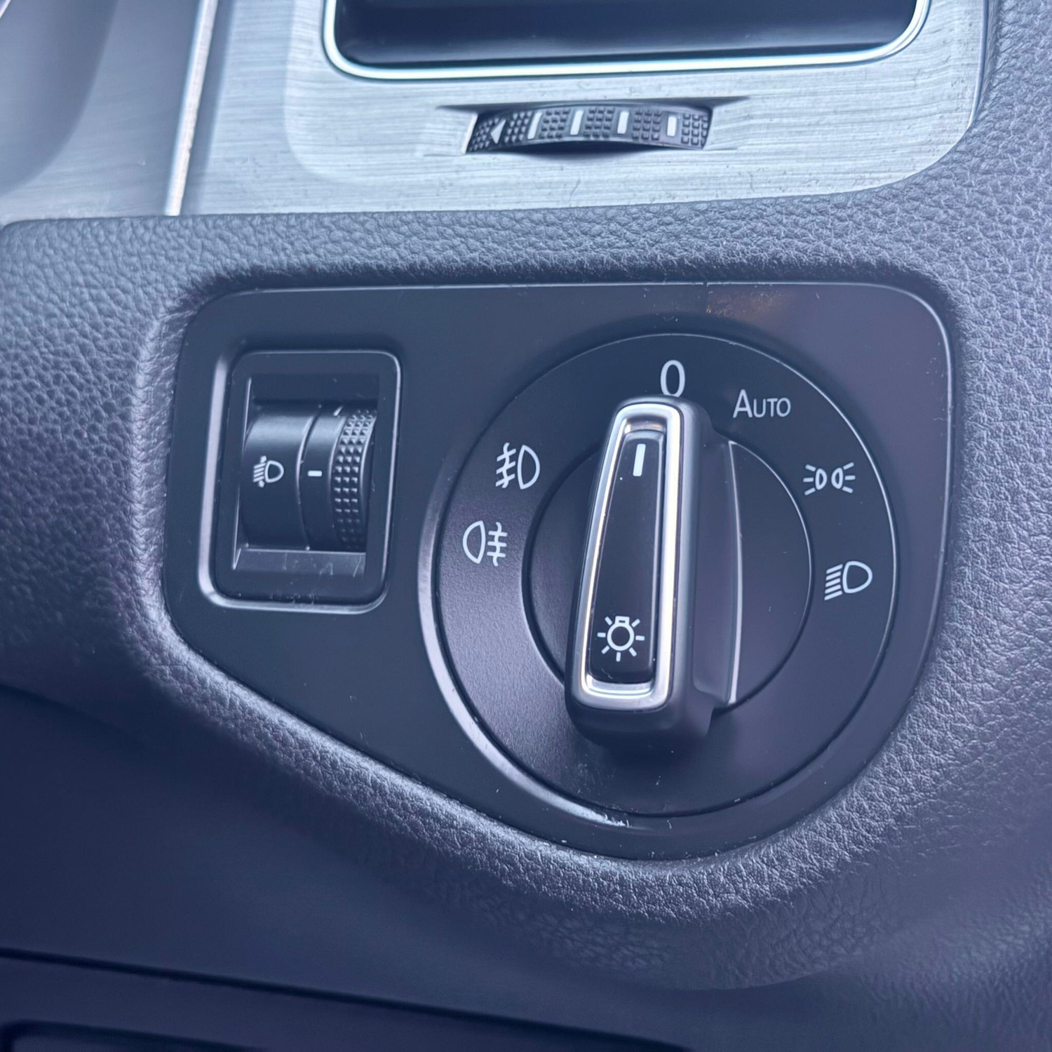 Used Volkswagen Golf for sale - 77808016: Photo 31