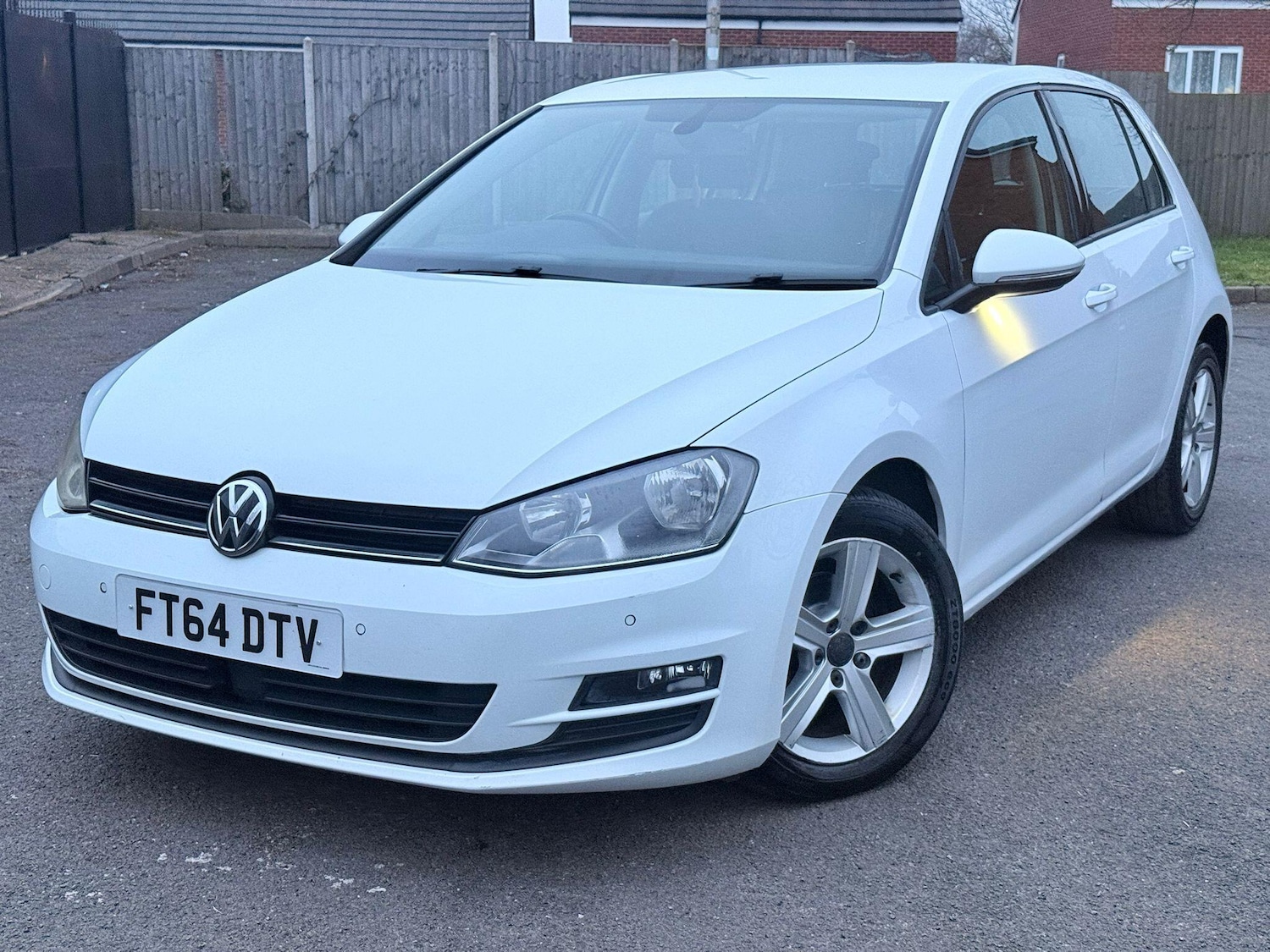Used Volkswagen Golf for sale - 77808016: Photo 4