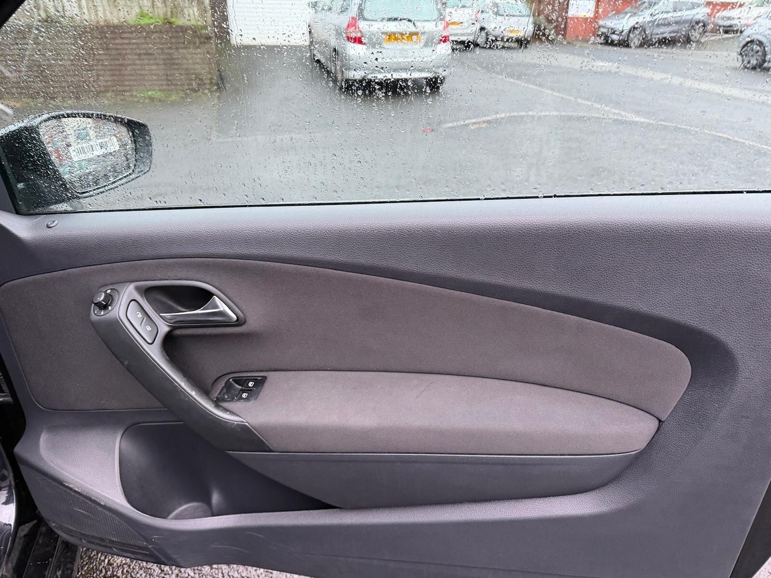 Used Volkswagen Polo 2012 for sale - 77564596: Photo 20