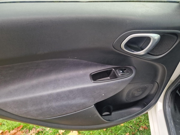 Used Fiat 500L 2014 for sale - 76294926: Photo 16