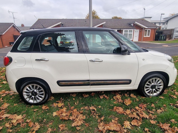 Used Fiat 500L 2014 for sale - 76294926: Photo 39