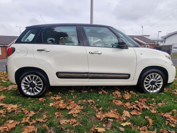 Used Fiat 500L 2014 for sale - 76294926: Photo 40