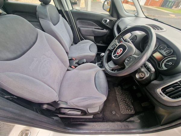 Used Fiat 500L 2014 for sale - 76294926: Photo 43