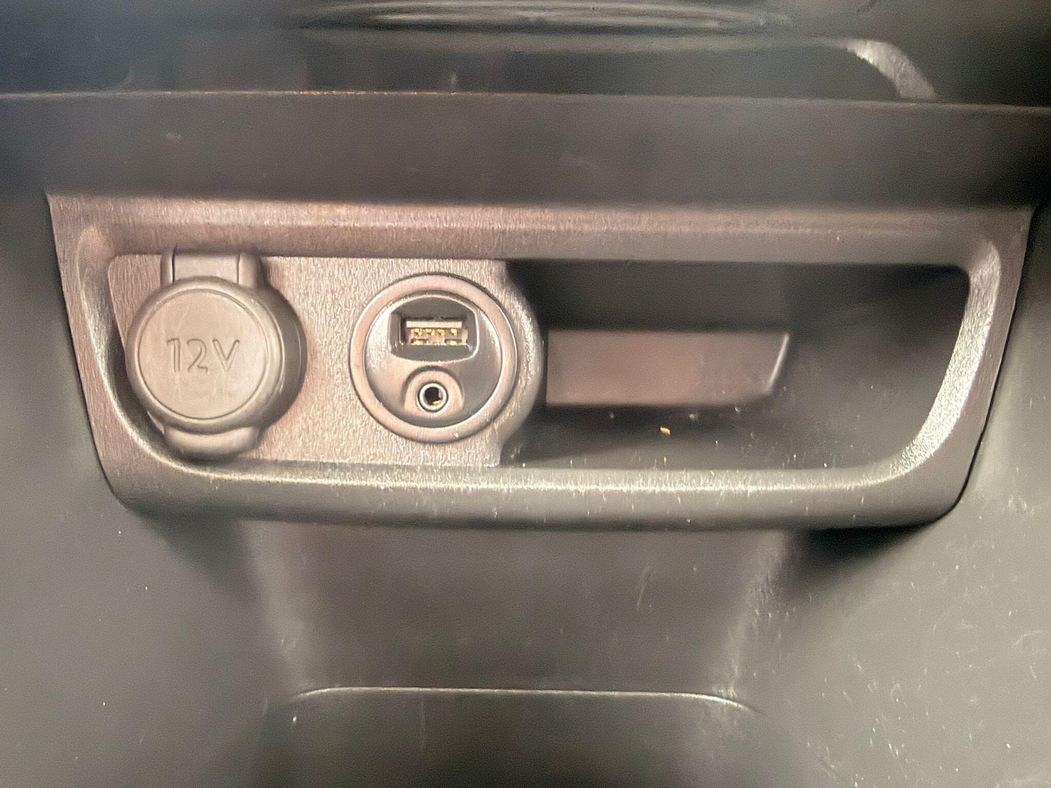 Used Peugeot 2008 2015 for sale - 77799337: Photo 29