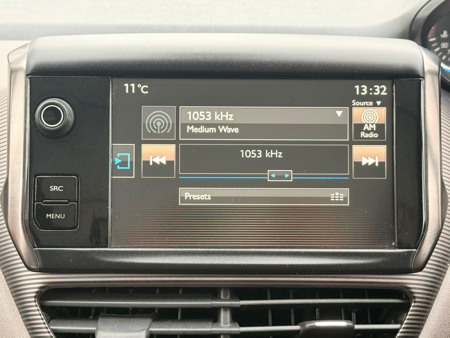 Used Peugeot 2008 2015 for sale - 77799337: Photo 36