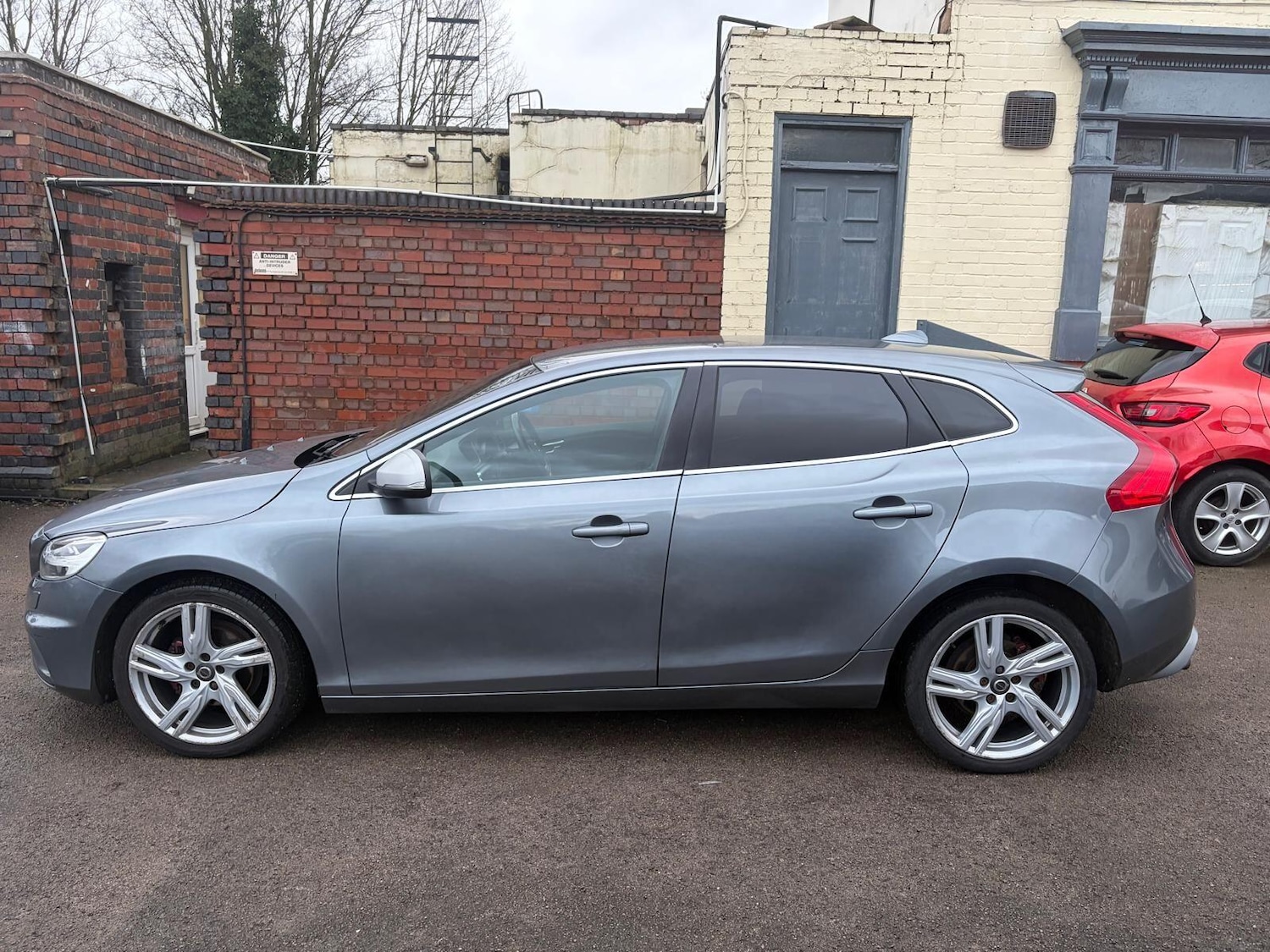 Used Volvo V40 2016 for sale - 77376602: Photo 20