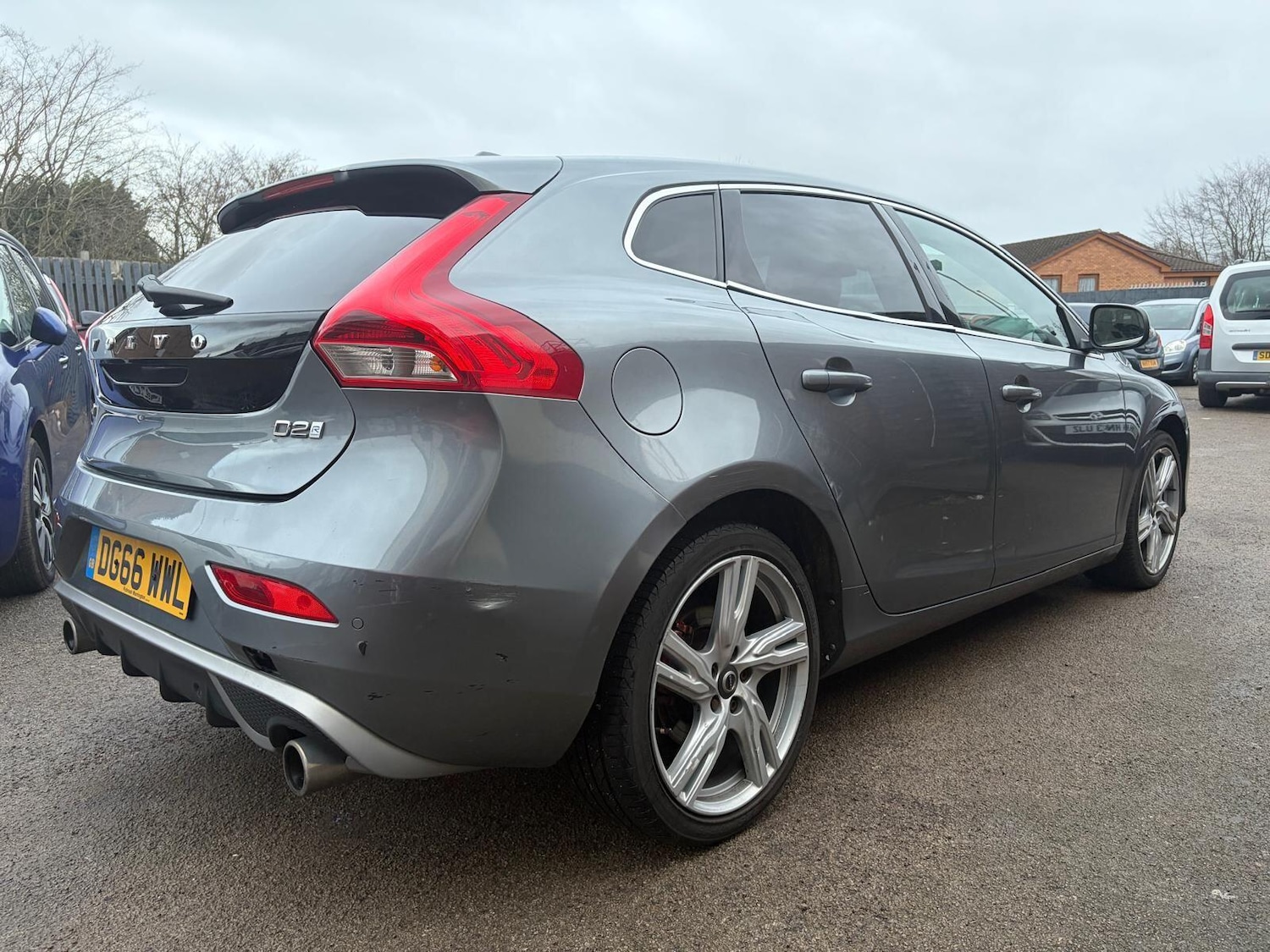 Used Volvo V40 2016 for sale - 77376602: Photo 30