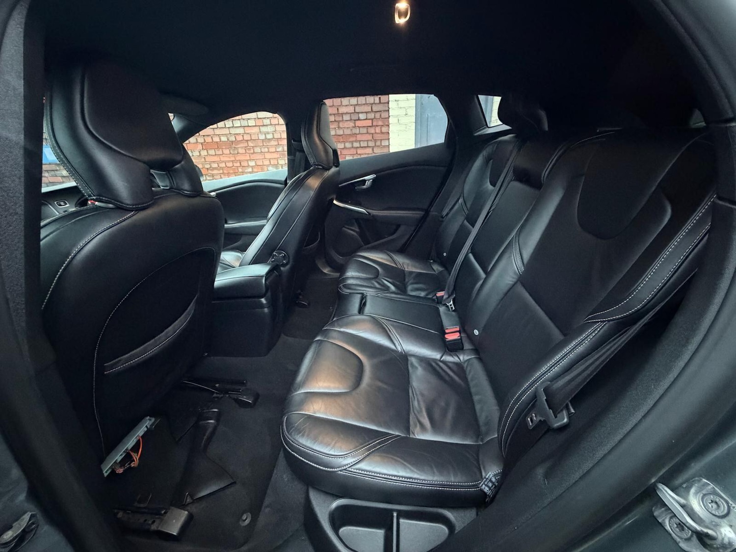 Used Volvo V40 2016 for sale - 77376602: Photo 39