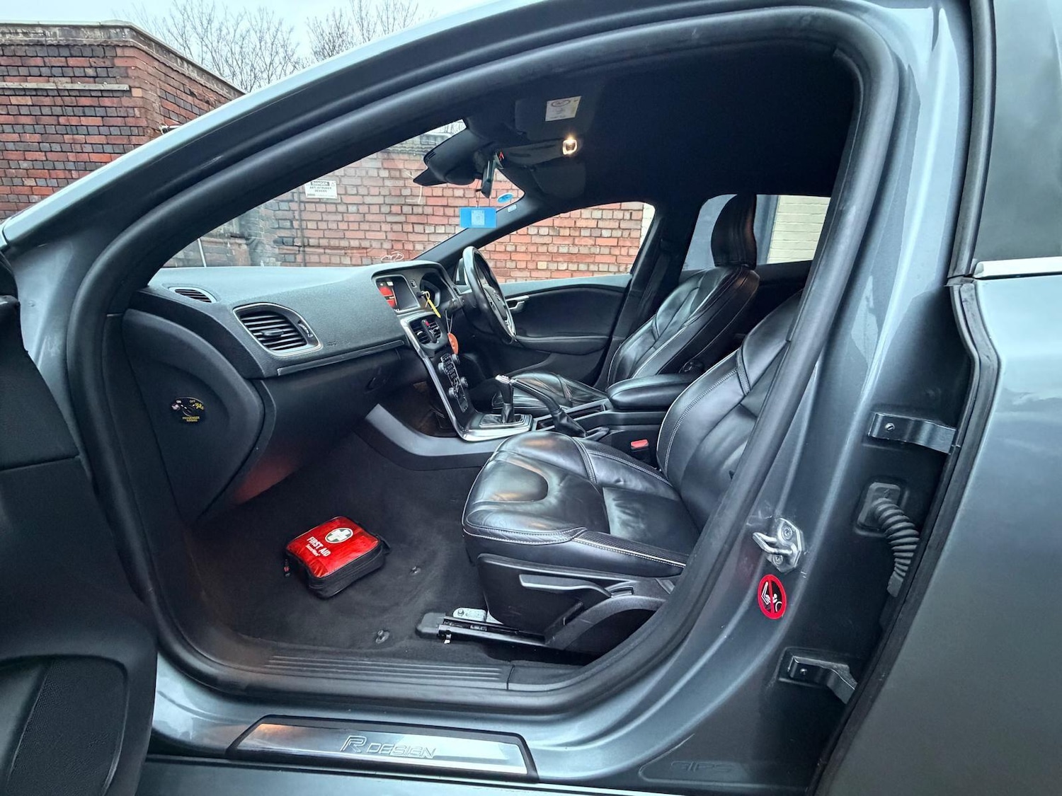 Used Volvo V40 2016 for sale - 77376602: Photo 57