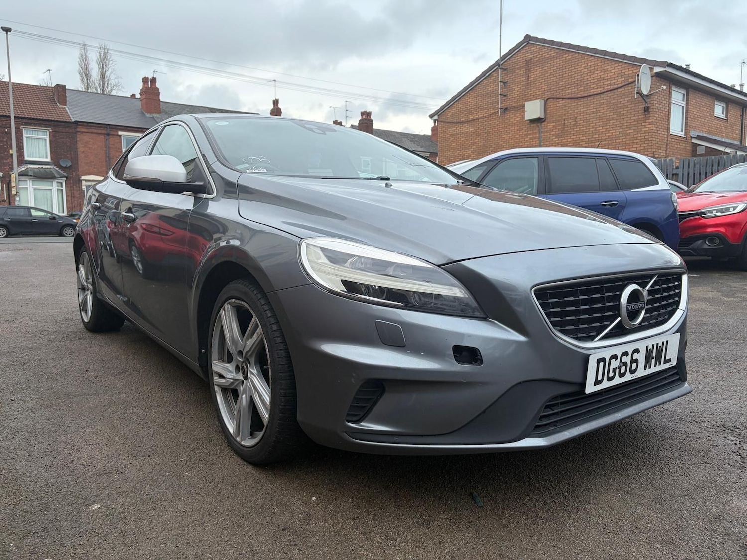 Used Volvo V40 2016 for sale - 77376602: Photo 6