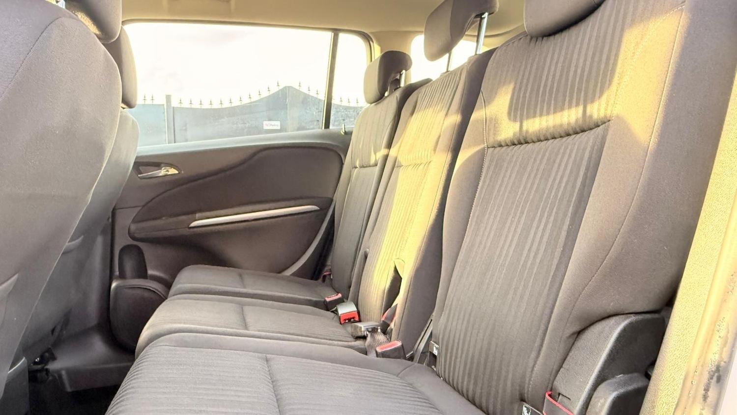 Used Vauxhall Zafira 2017 for sale - 77722934: Photo 21