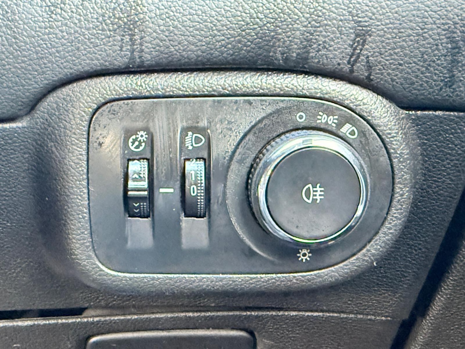 Used Vauxhall Zafira 2017 for sale - 77722934: Photo 23