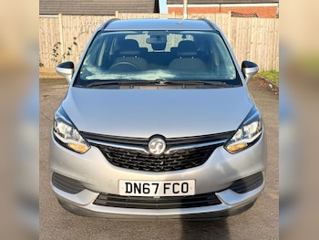 Used Vauxhall Zafira 2017 for sale - 77722934: Photo