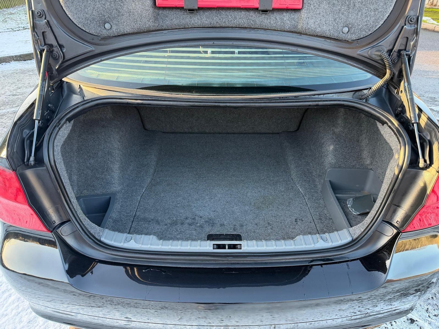 Used BMW 3 Series 2011 for sale - 77090863: Photo 36