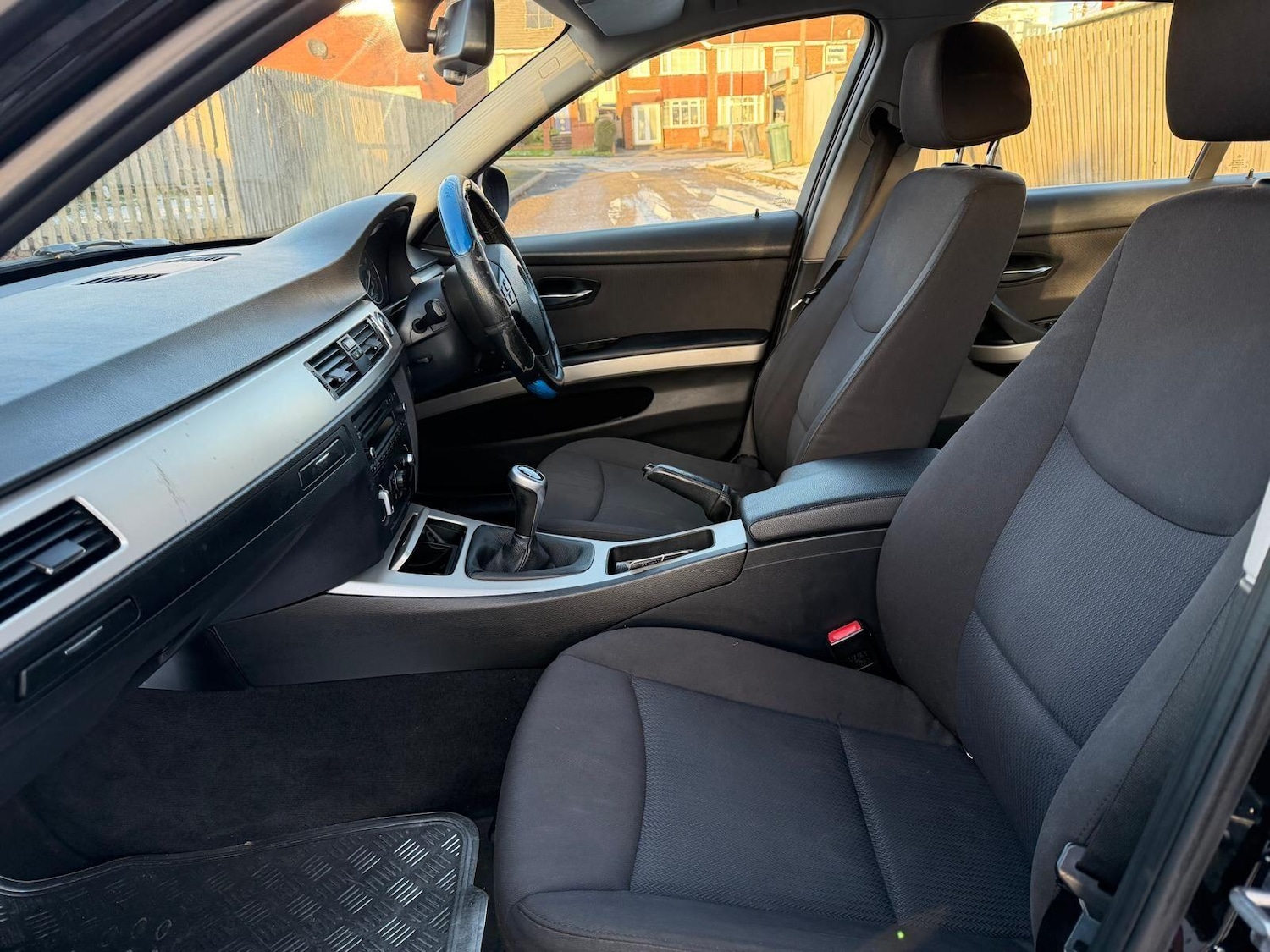 Used BMW 3 Series 2011 for sale - 77090863: Photo 40