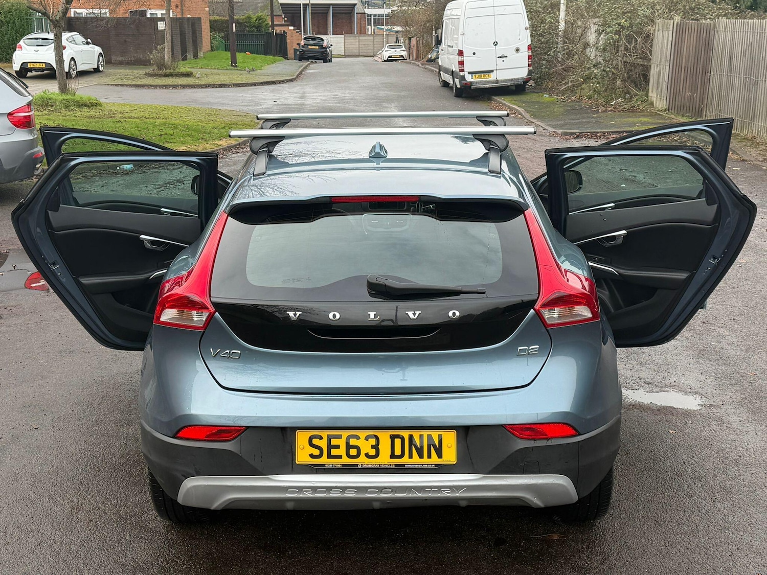 Used Volvo V40 2014 for sale - 76727185: Photo 10