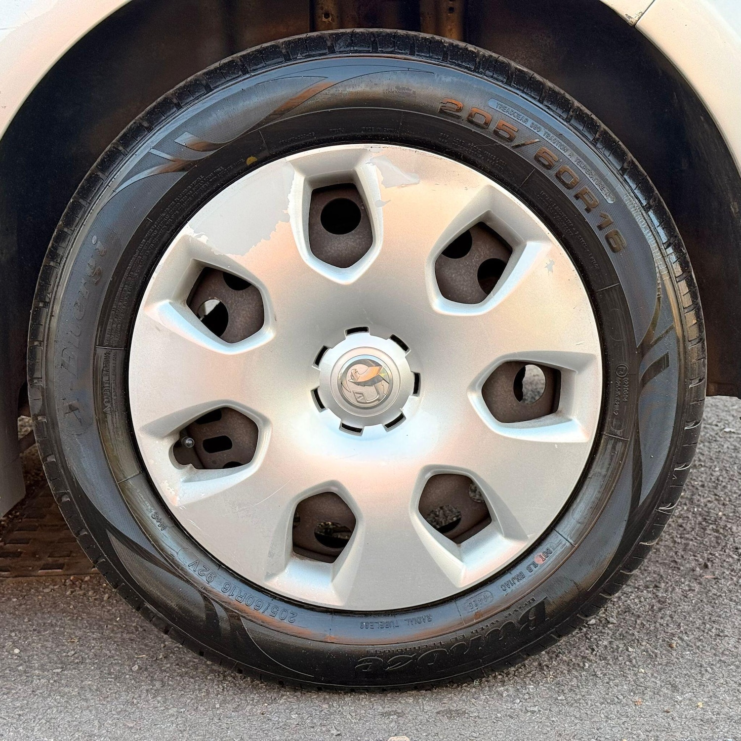 Used Vauxhall Astra 2010 for sale - 78204110: Photo 37