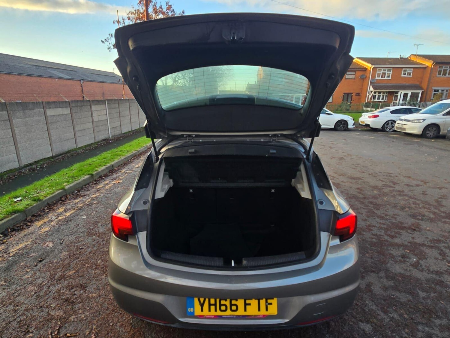 Used Vauxhall Astra 2016 for sale - 76634012: Photo 39