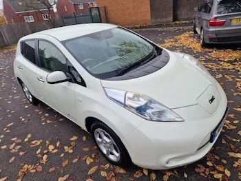 2012 (62) - 80kW 5dr Auto
