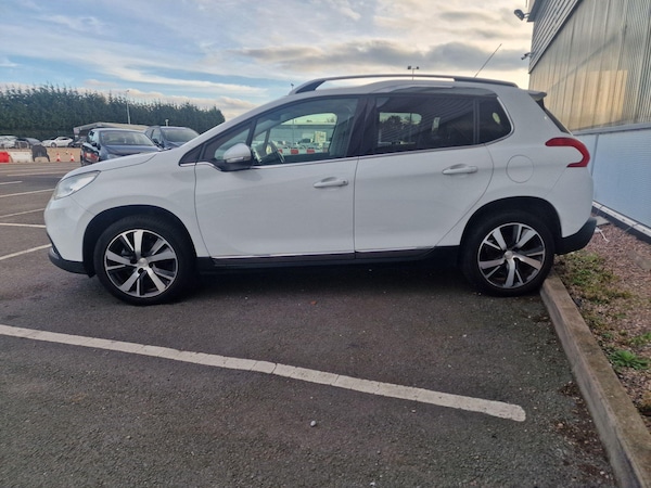 Used Peugeot 2008 2014 for sale - 76240281: Photo 8