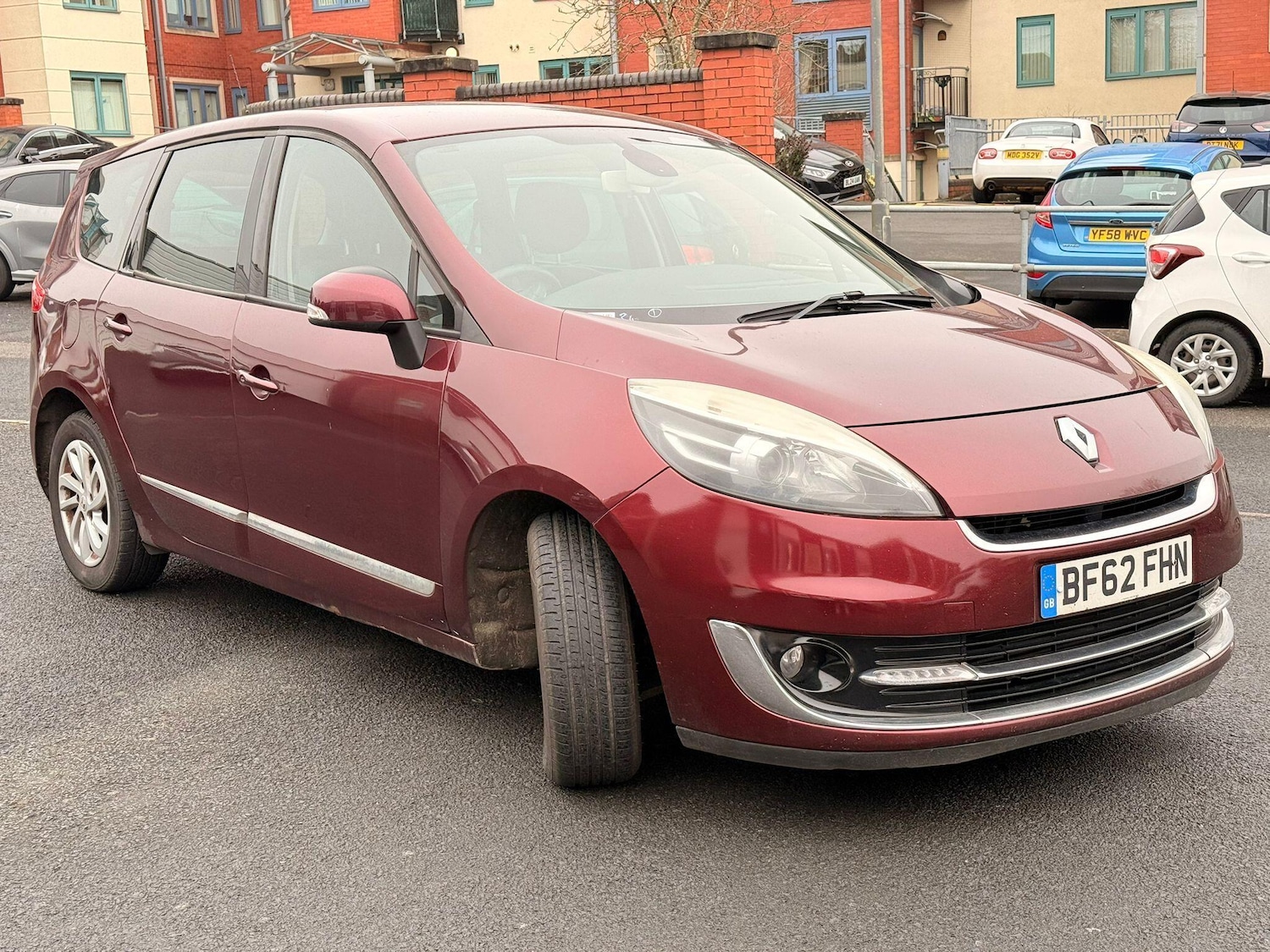Used Renault Grand Scenic for sale - 77793796: Photo 2