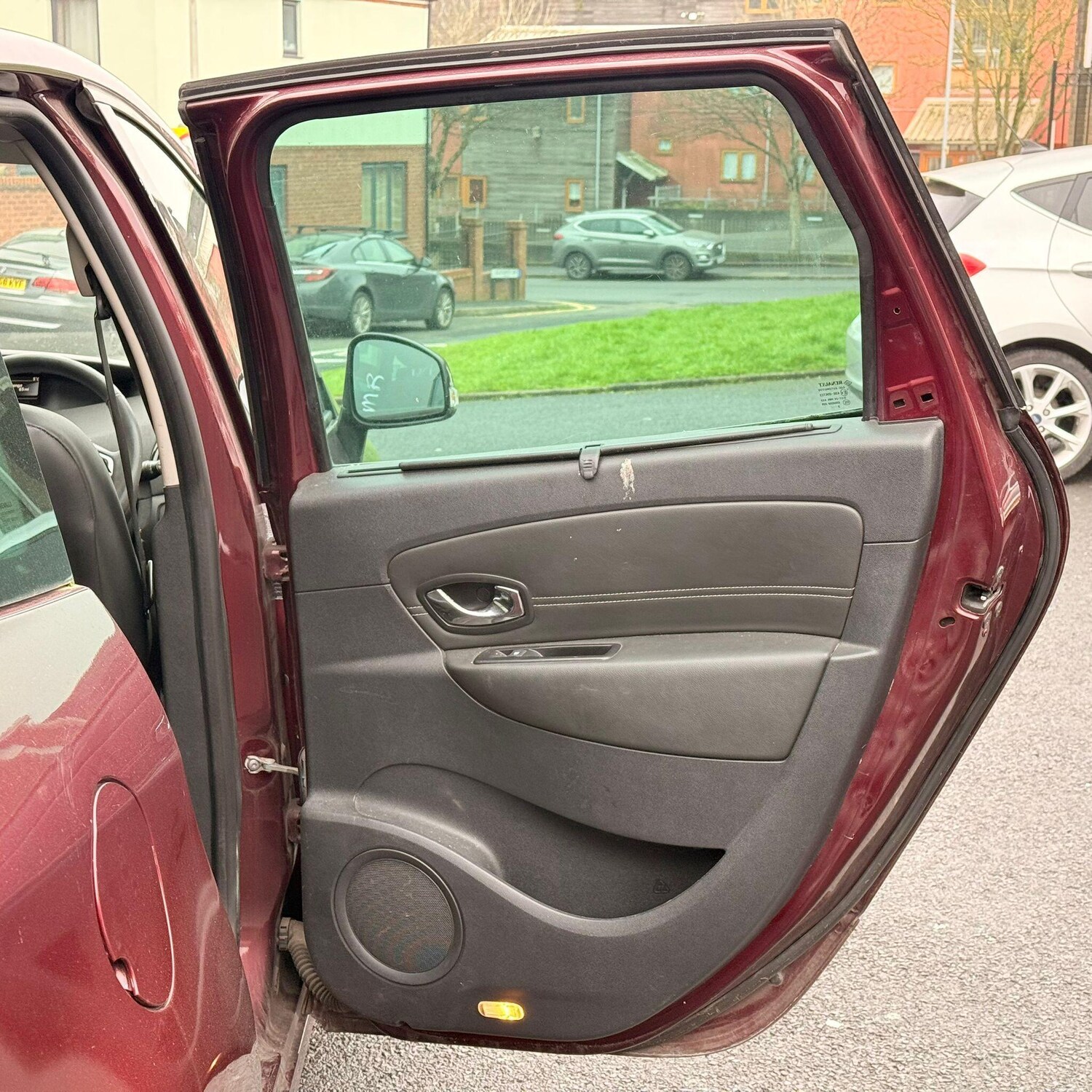 Used Renault Grand Scenic for sale - 77793796: Photo 28