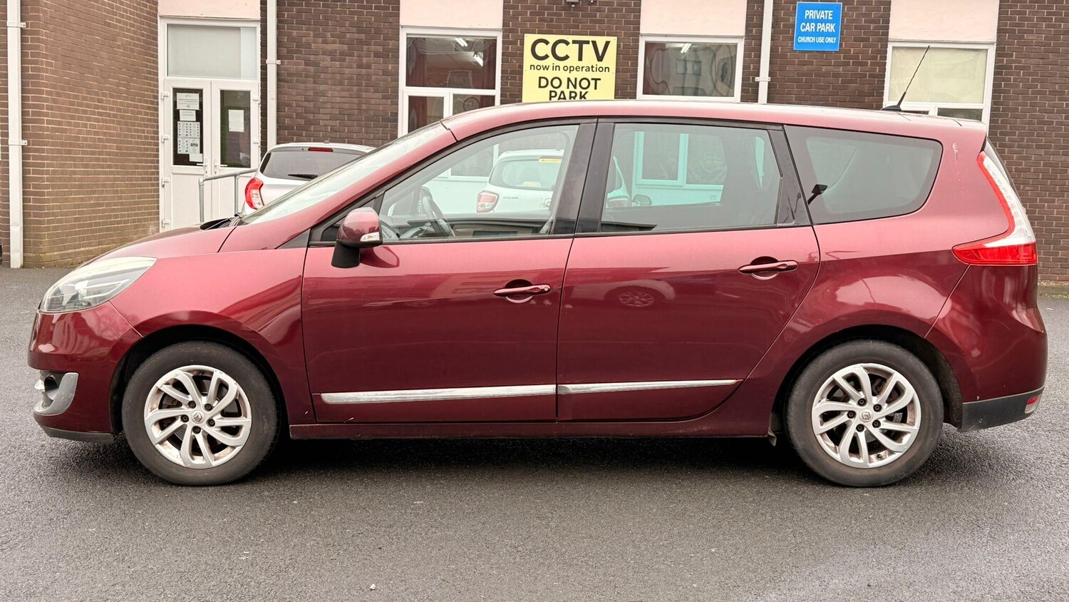 Used Renault Grand Scenic for sale - 77793796: Photo 9