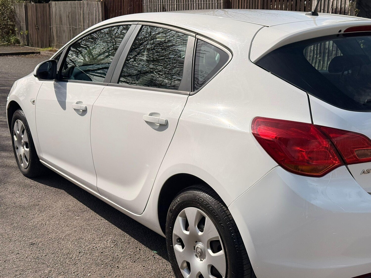 Used Vauxhall Astra for sale - 78141593: Photo 10