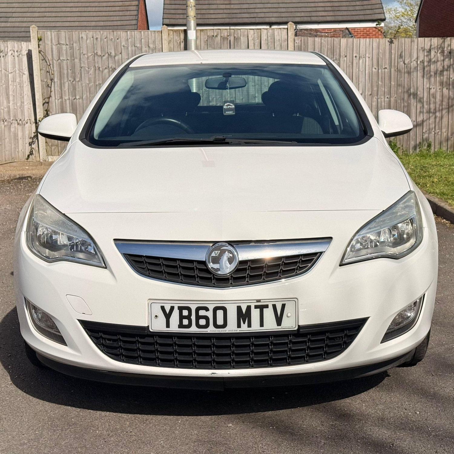 Used Vauxhall Astra for sale - 78141593: Photo 2