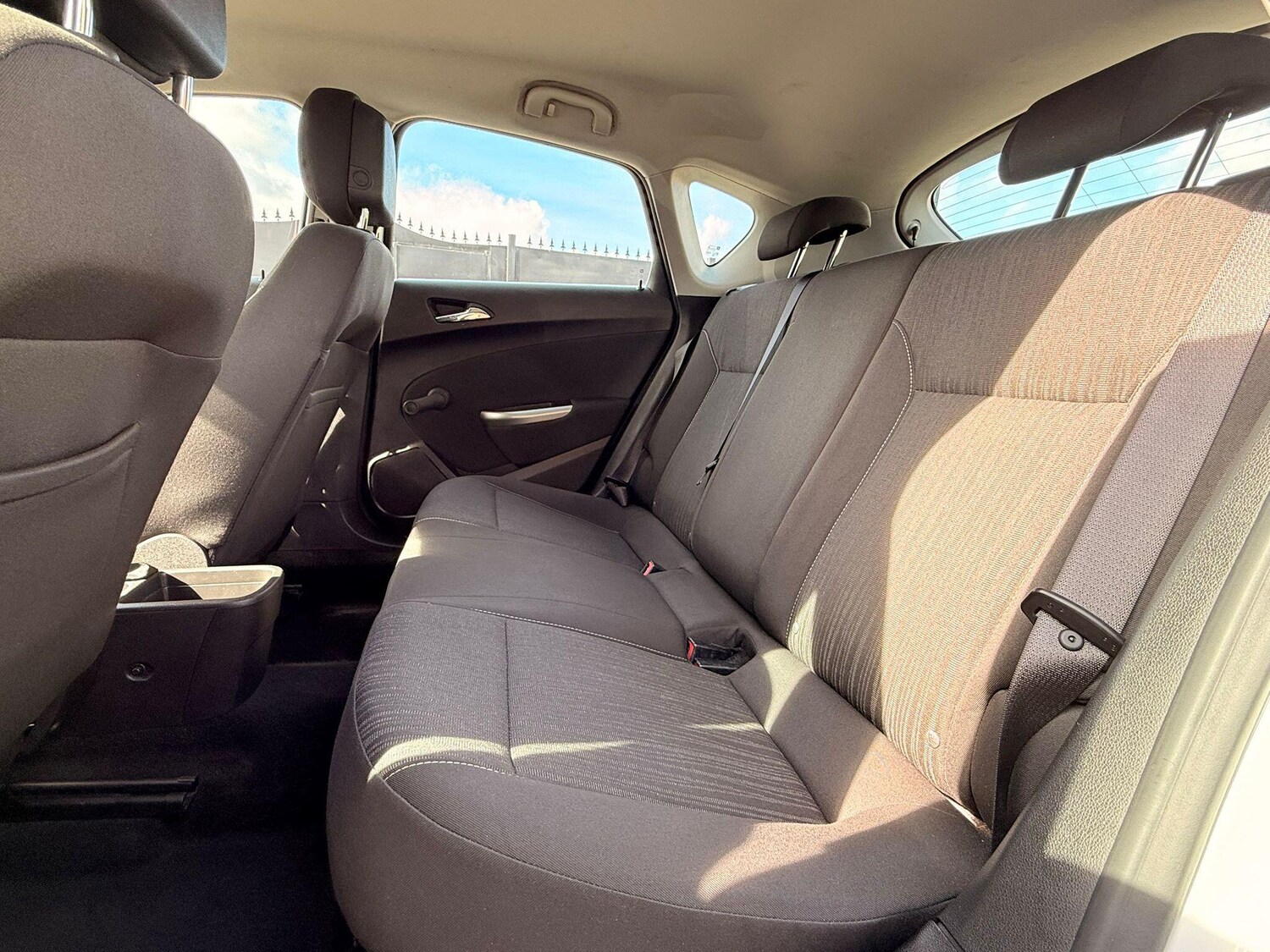 Used Vauxhall Astra for sale - 78141593: Photo 23