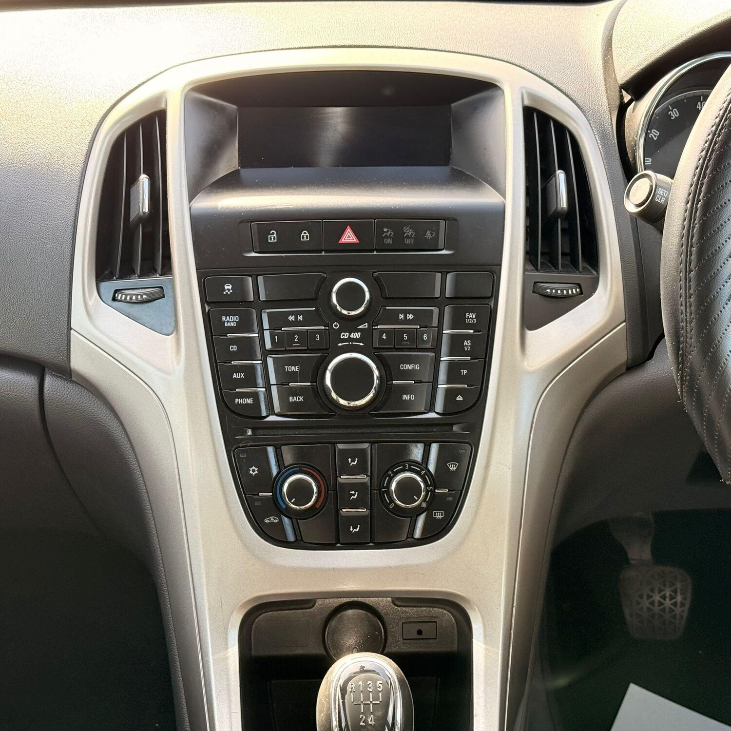 Used Vauxhall Astra for sale - 78141593: Photo 31