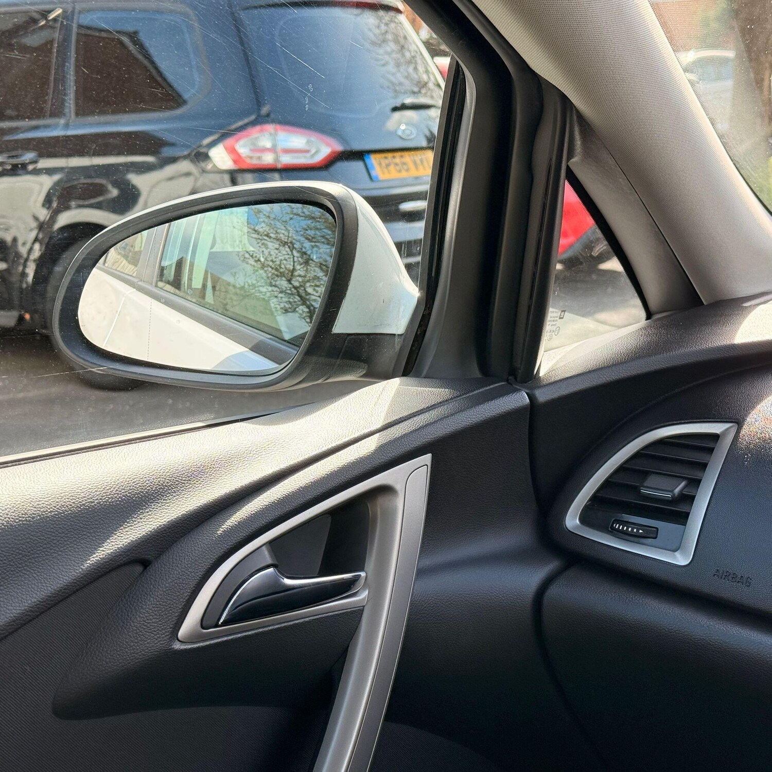 Used Vauxhall Astra for sale - 78141593: Photo 34