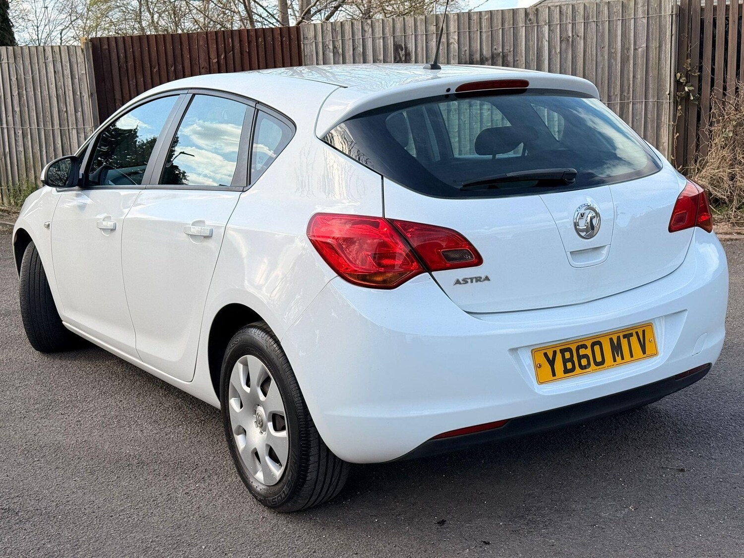 Used Vauxhall Astra for sale - 78141593: Photo 6