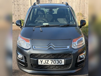 Used Citroen C3 Picasso 2016 for sale - 79026449: Photo