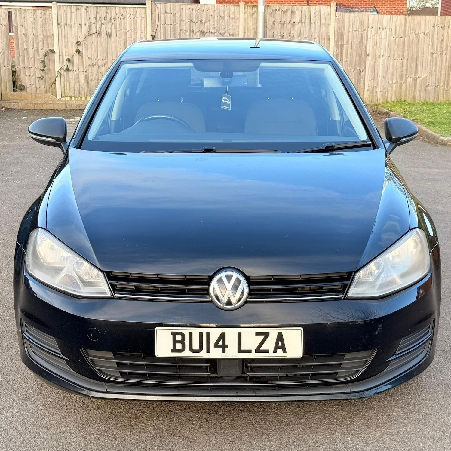 Used Volkswagen Golf 2014 for sale - 77723860: Photo 2