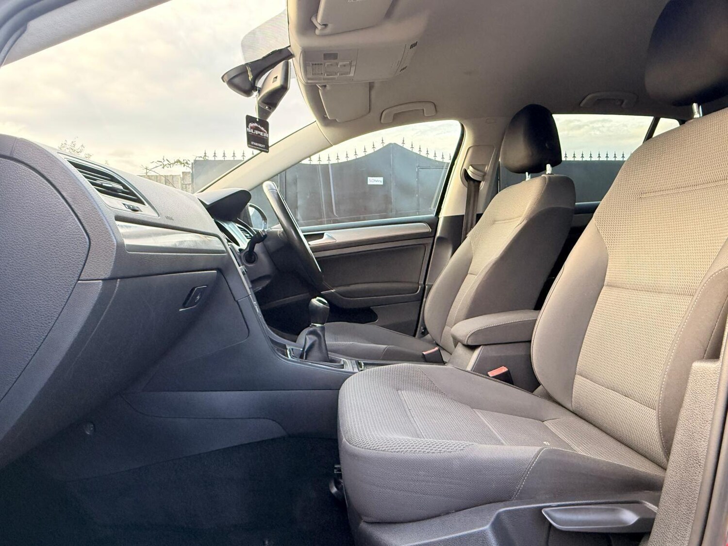 Used Volkswagen Golf 2014 for sale - 77723860: Photo 47