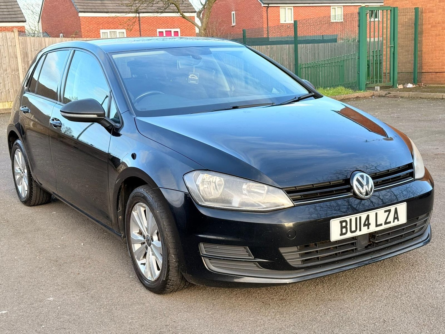 Used Volkswagen Golf 2014 for sale - 77723860: Photo 5