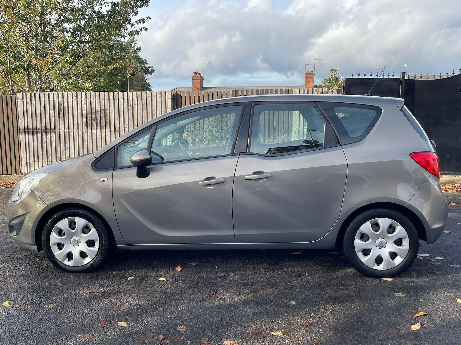 Used Vauxhall Meriva 2011 for sale - 76398955: Photo 11