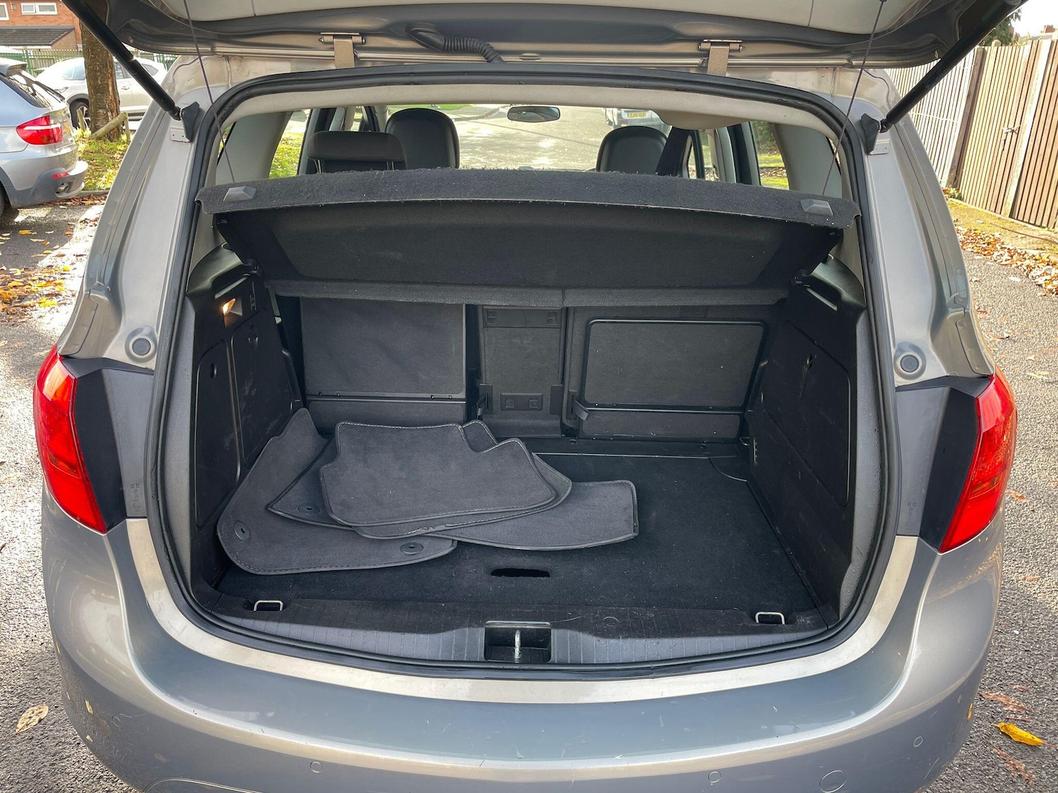 Used Vauxhall Meriva 2011 for sale - 76398955: Photo 36