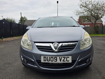 Used Vauxhall Corsa 2009 for sale - 76192892: Photo