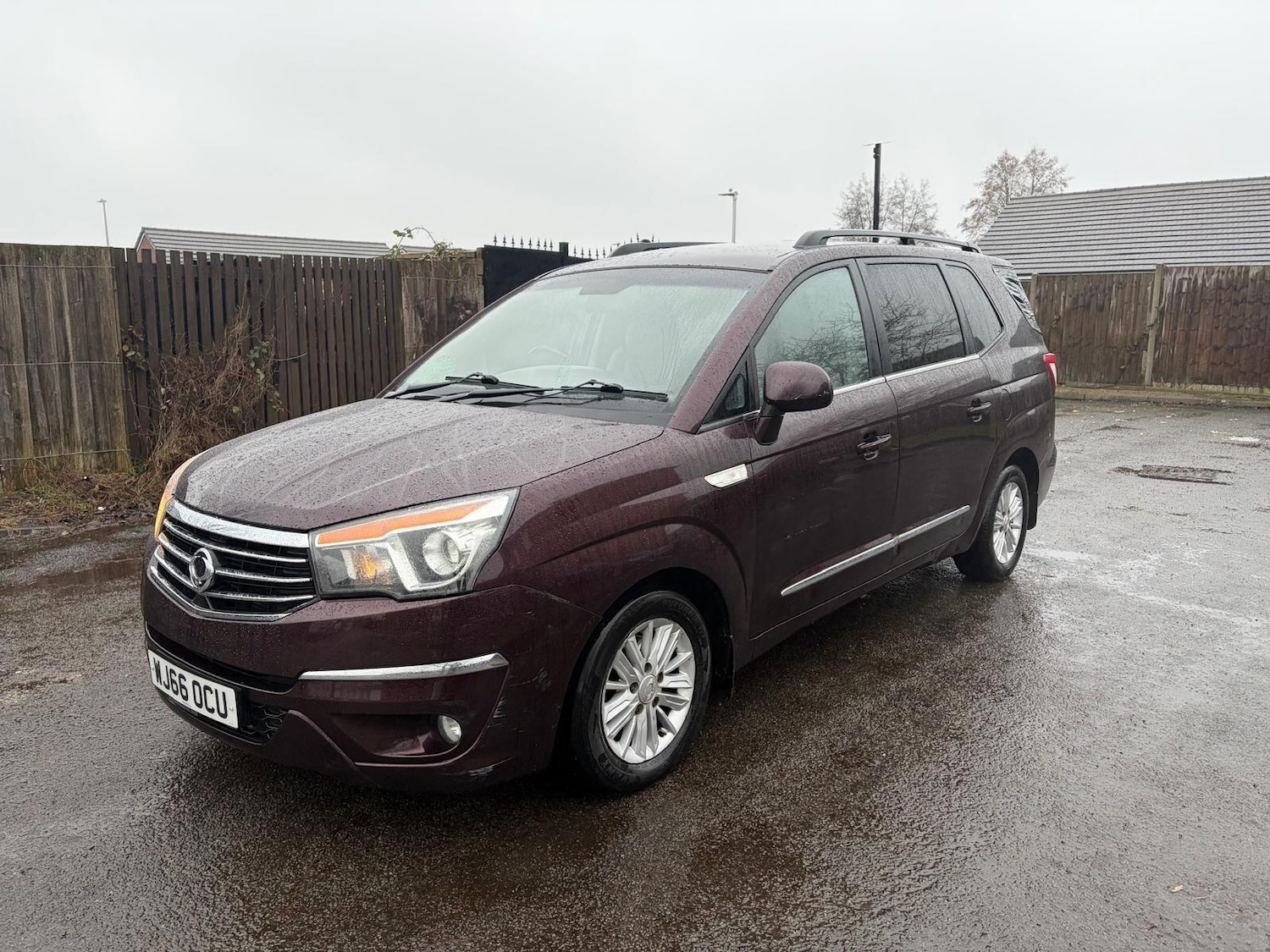 Used Ssangyong Turismo 2016 for sale - 77454910: Photo 10