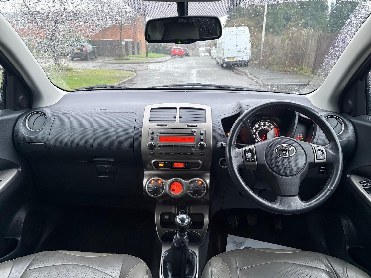 Used Ssangyong Turismo 2016 for sale - 77454910: Photo 30