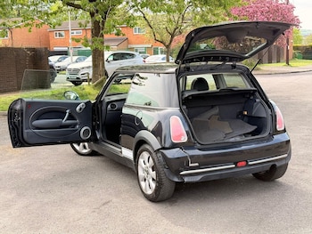 Used MINI Hatch 2004 for sale - 78388404: Photo