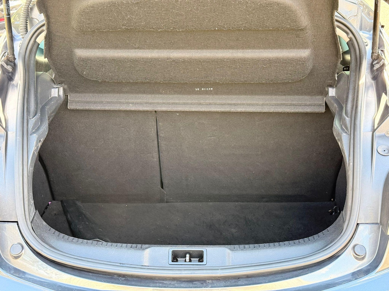 Used Renault Megane 2010 for sale - 78141373: Photo 42