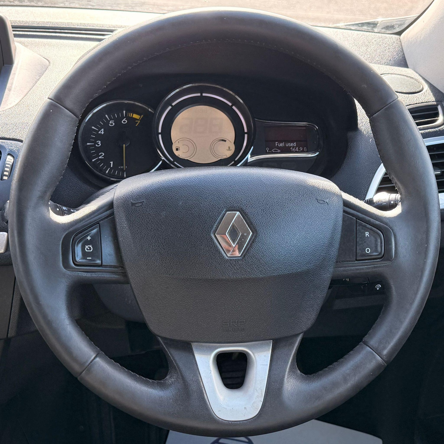 Used Renault Megane 2010 for sale - 78141373: Photo 43