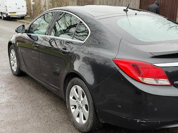 Used Vauxhall Insignia 2011 for sale - 77411767: Photo