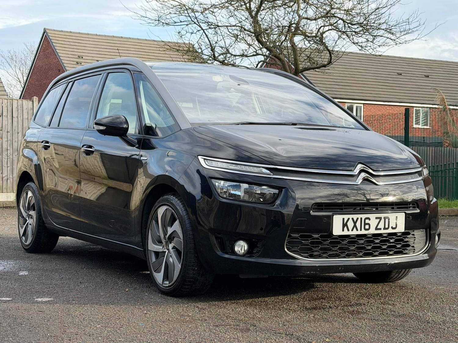 Used Citroen C4 Grand Picasso 2016 for sale - 76942548: Photo 1