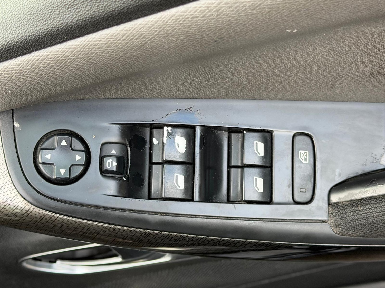 Used Citroen C4 Grand Picasso 2016 for sale - 76942548: Photo 24